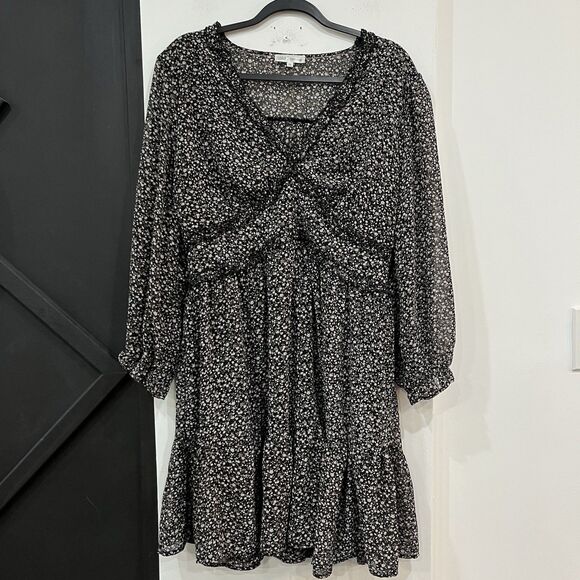 Wild Jasmine Dresses & Skirts - Wild Jasmine Floral V-Neck Semi Sheer Longsleeve Dress Size 2XL Plus